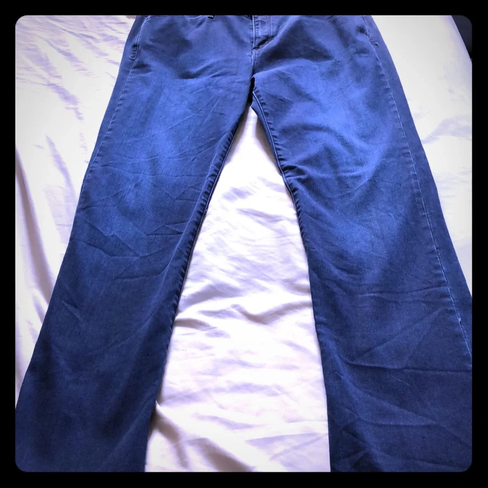 Model Off Duty Calvin Klein Dark‎ Wash Jeans RCKR KICK Dark Blue Size 33/16